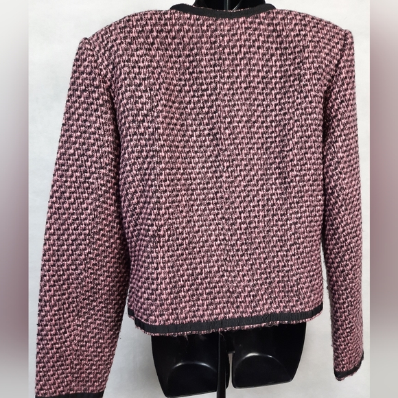 Vintage Tweed Blazer - Picture 2 of 3